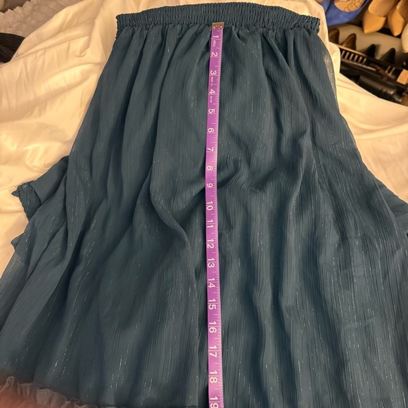 NWOT ALTAR’D STATE Green Maxi Dress with Metallic and Button Details - Picture 10 of 13